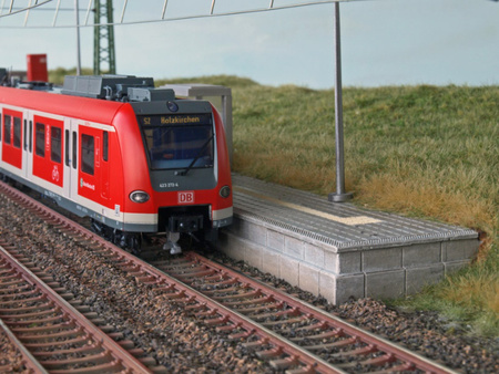 BSK 41, Bahnsteigbauteil, rechtes Kopfstück, 96cm ü. SO
