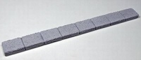 Decksteinreihe Werkstein, graues Material, Maßstab 1:45