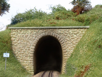 Thumkuhlenkopftunnel H0/ H0m,  weies Material